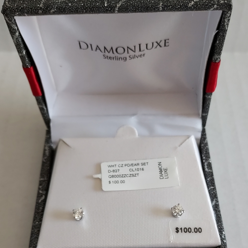 Diamonluxe .925 Sterling Silver CZ Post Earrings